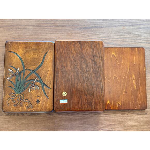 Vintage Japan Hand-Carved Art Wooden Box – Signed, Natural Wood, Urushi Finish - Picture 8 of 15